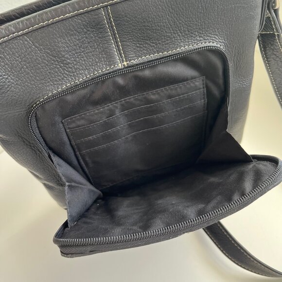 NWOT Genuine Leather Black Crossbody Bag - Picture 5 of 7